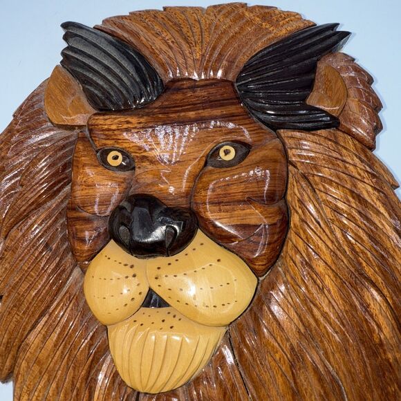 Intarsia Wood Handcrafted Lion Wall Art Hanging Plaque King Of The Jungle 9” - Picture 3 of 13
